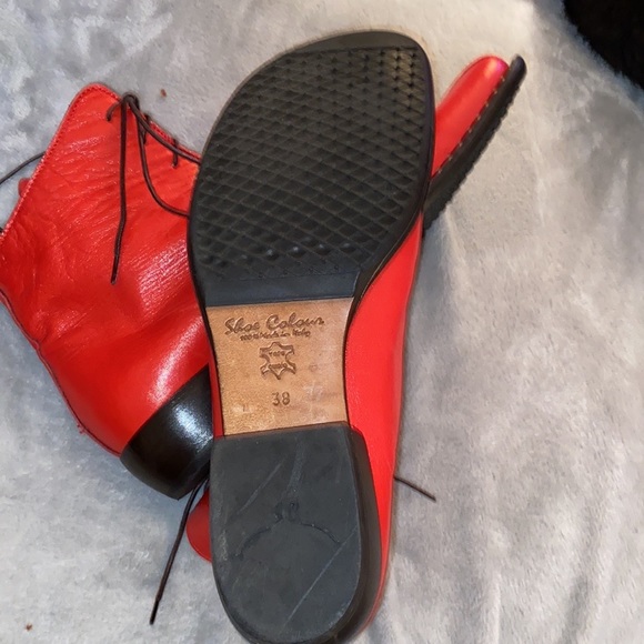 Shoe Color’s” Red Leather Lace up Bootie. - Picture 6 of 9